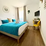 L'escapade Hotel 3*